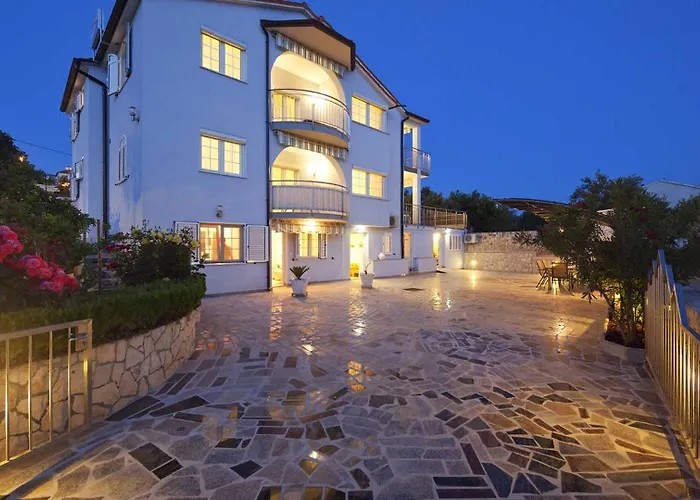 Delight Апартаменты Трогир